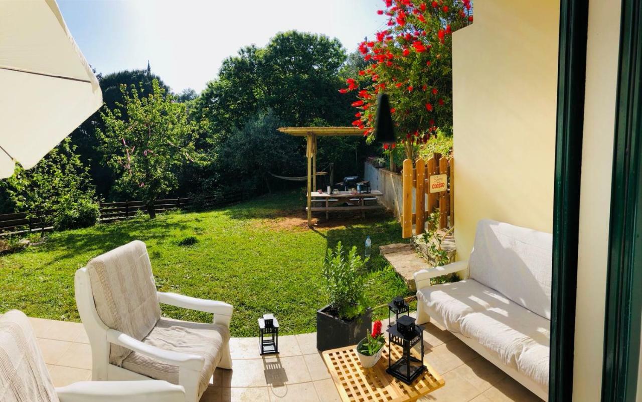 Chez Nikos Villa Kompitsion Bagian luar foto