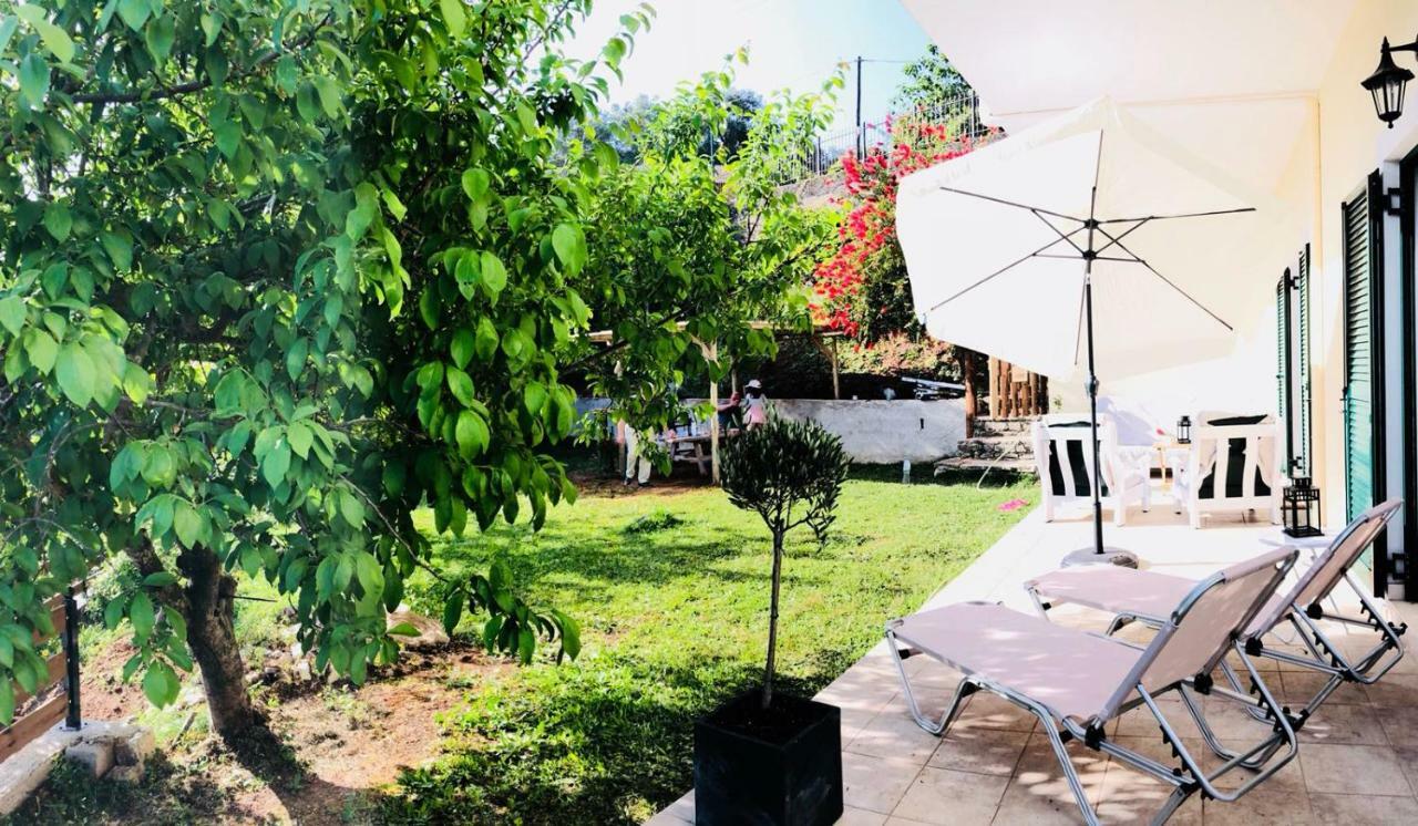 Chez Nikos Villa Kompitsion Bagian luar foto